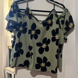 SHEIN top